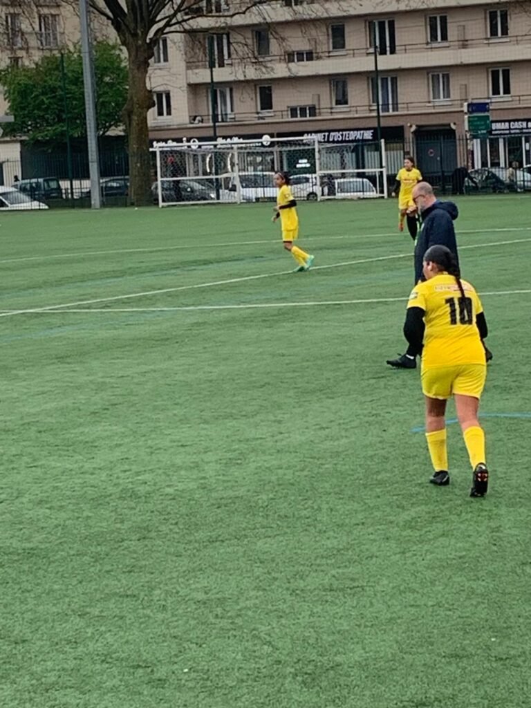 Le RC Saint-Denis en images : match, entraînement et vie du club