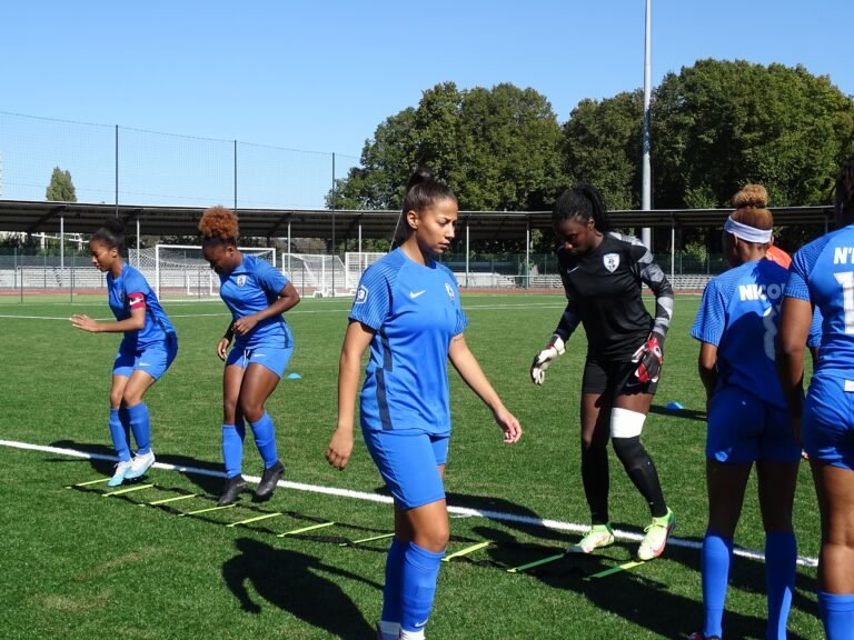 Le RC Saint-Denis en images : match, entraînement et vie du club