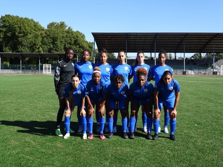 Le RC Saint-Denis en images : match, entraînement et vie du club
